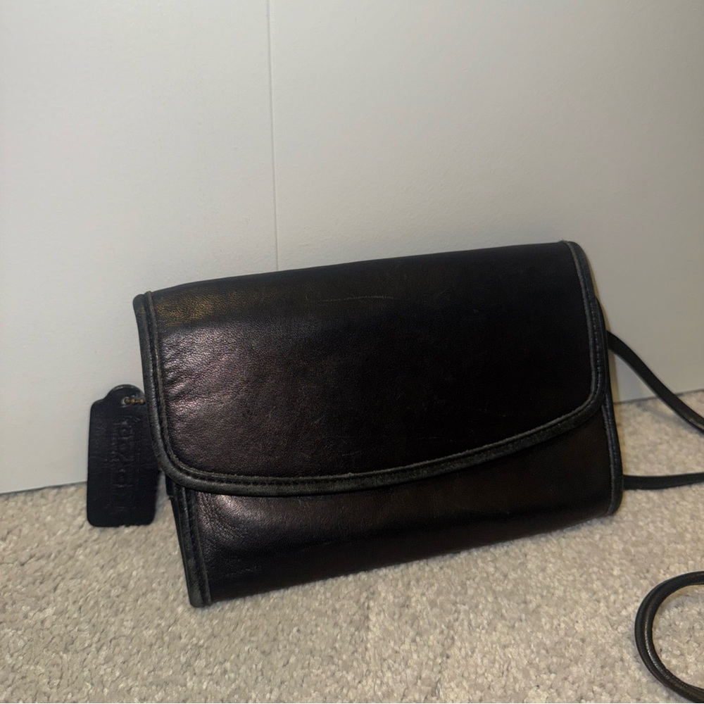 Vintage Coach Black Leather Crossbody Bag